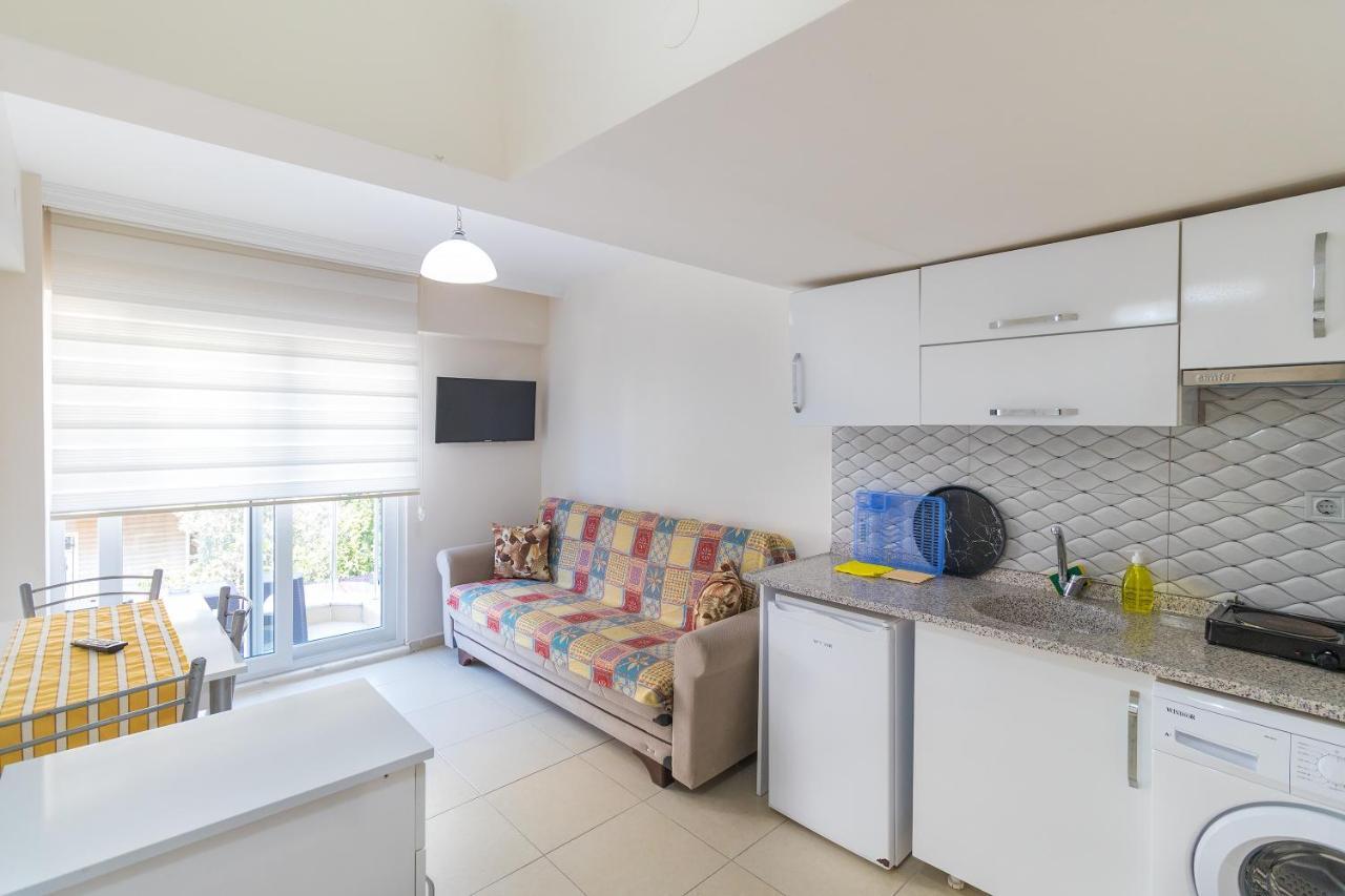 Apartments Near To City Center And Beach 말마리스 외부 사진